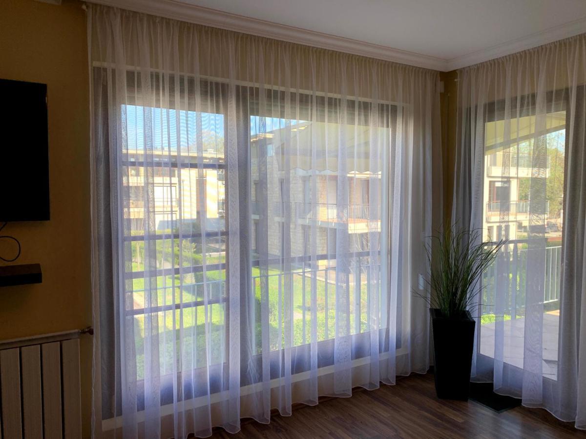 Lakeside Luxury Apartment Zamárdi Exteriör bild
